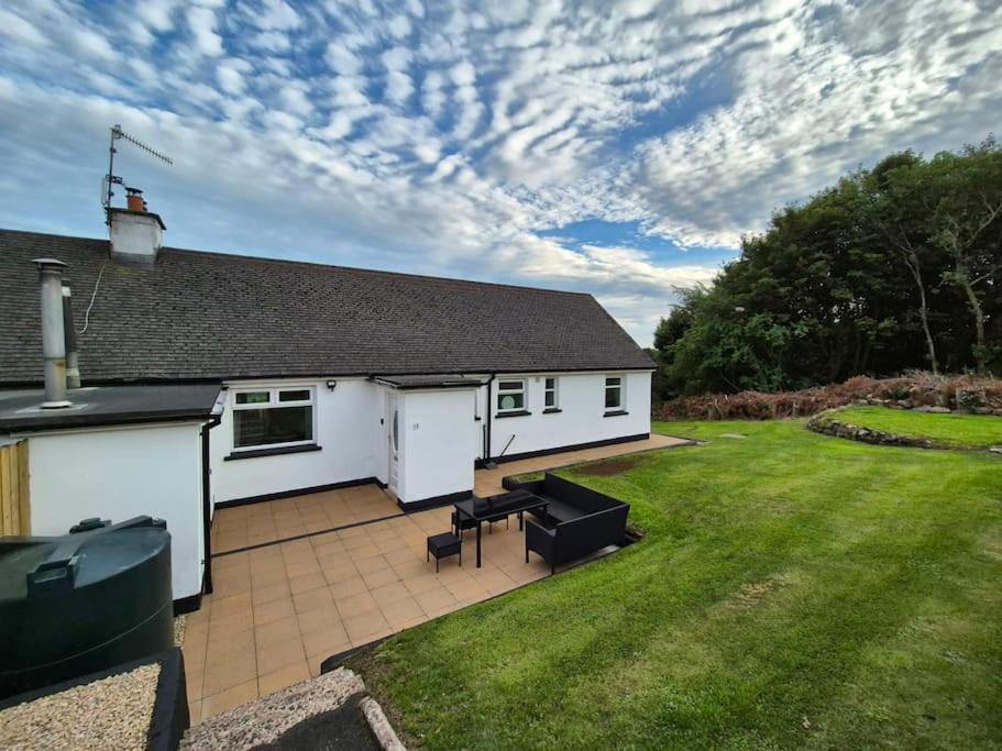 Bracken Cottage Ballyeaston Exterior photo